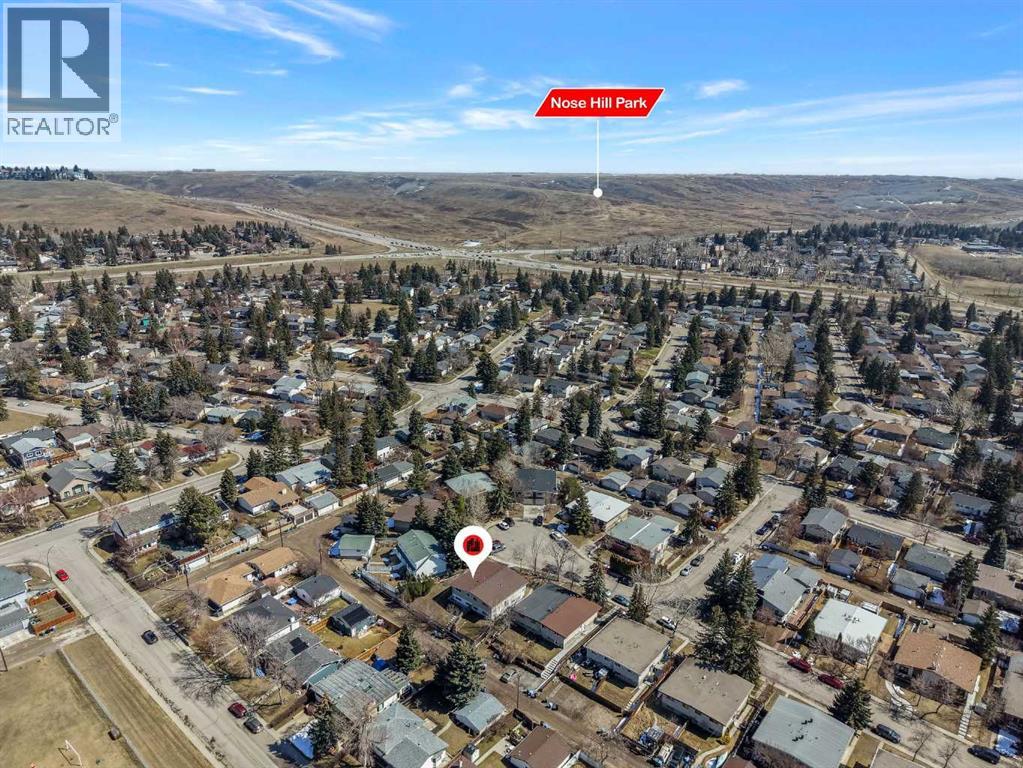 55 Dalton Bay NW, Calgary, Alberta  T3A 1H7 - Photo 4 - A2301751