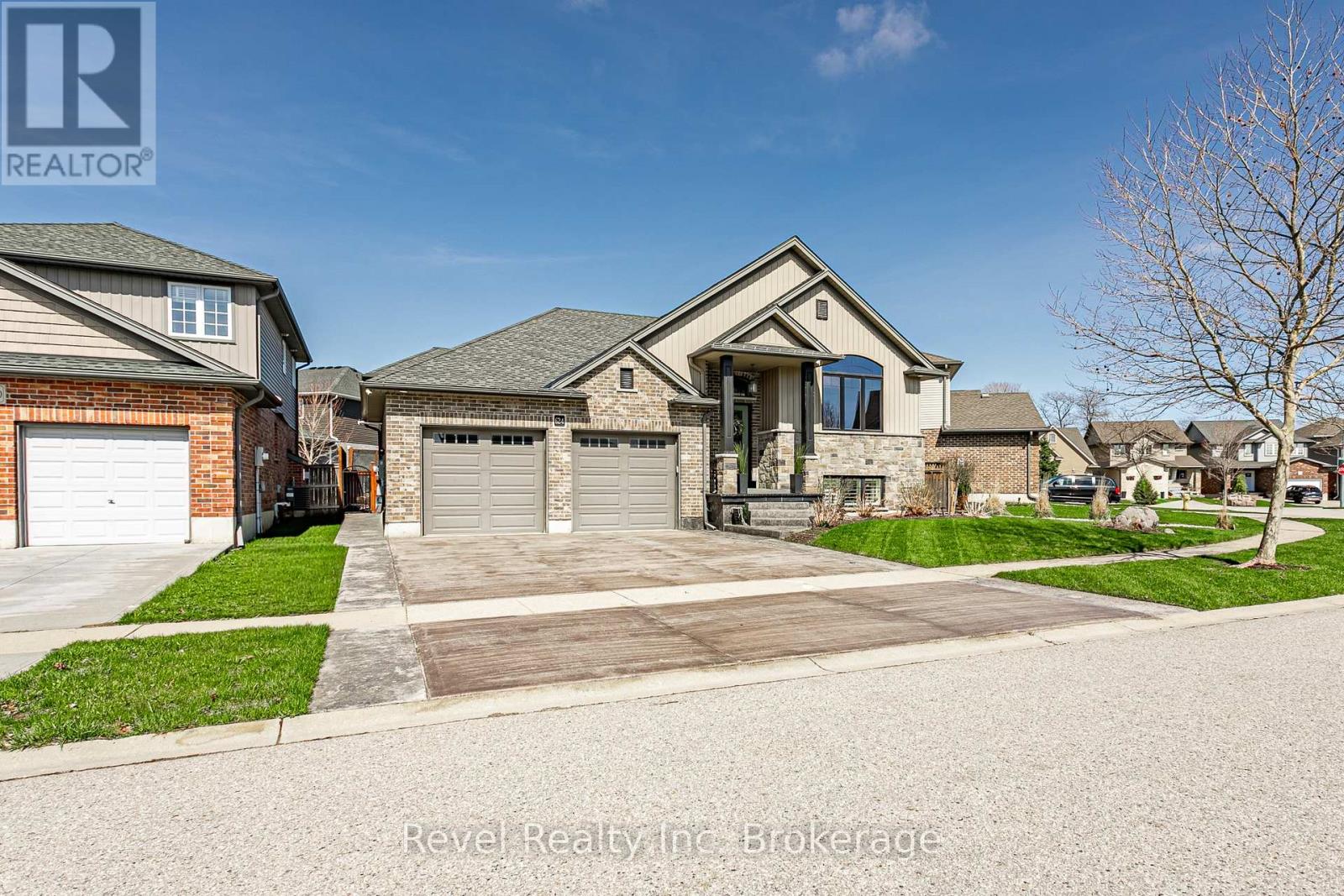 624 Halifax Road, Woodstock, Ontario  N4T 0E8 - Photo 3 - X12832312