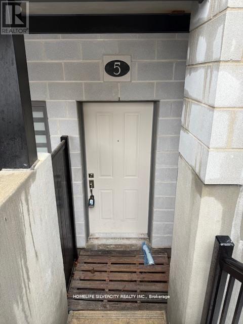 5 - 25 Isherwood Avenue, Cambridge, Ontario  N1R 0E2 - Photo 2 - X12986246