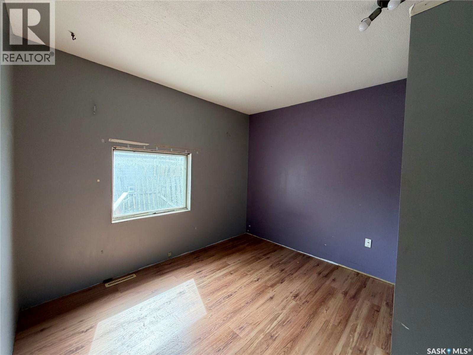 407 2nd Street E, Meadow Lake, Saskatchewan  S9X 1E8 - Photo 8 - SK033235