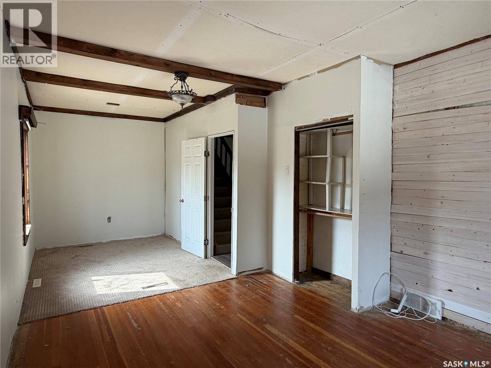 407 2nd Street E, Meadow Lake, Saskatchewan  S9X 1E8 - Photo 12 - SK033235