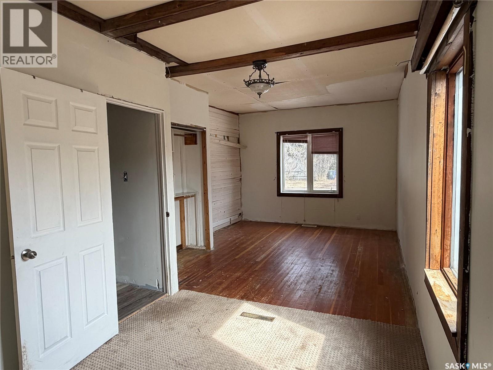 407 2nd Street E, Meadow Lake, Saskatchewan  S9X 1E8 - Photo 13 - SK033235