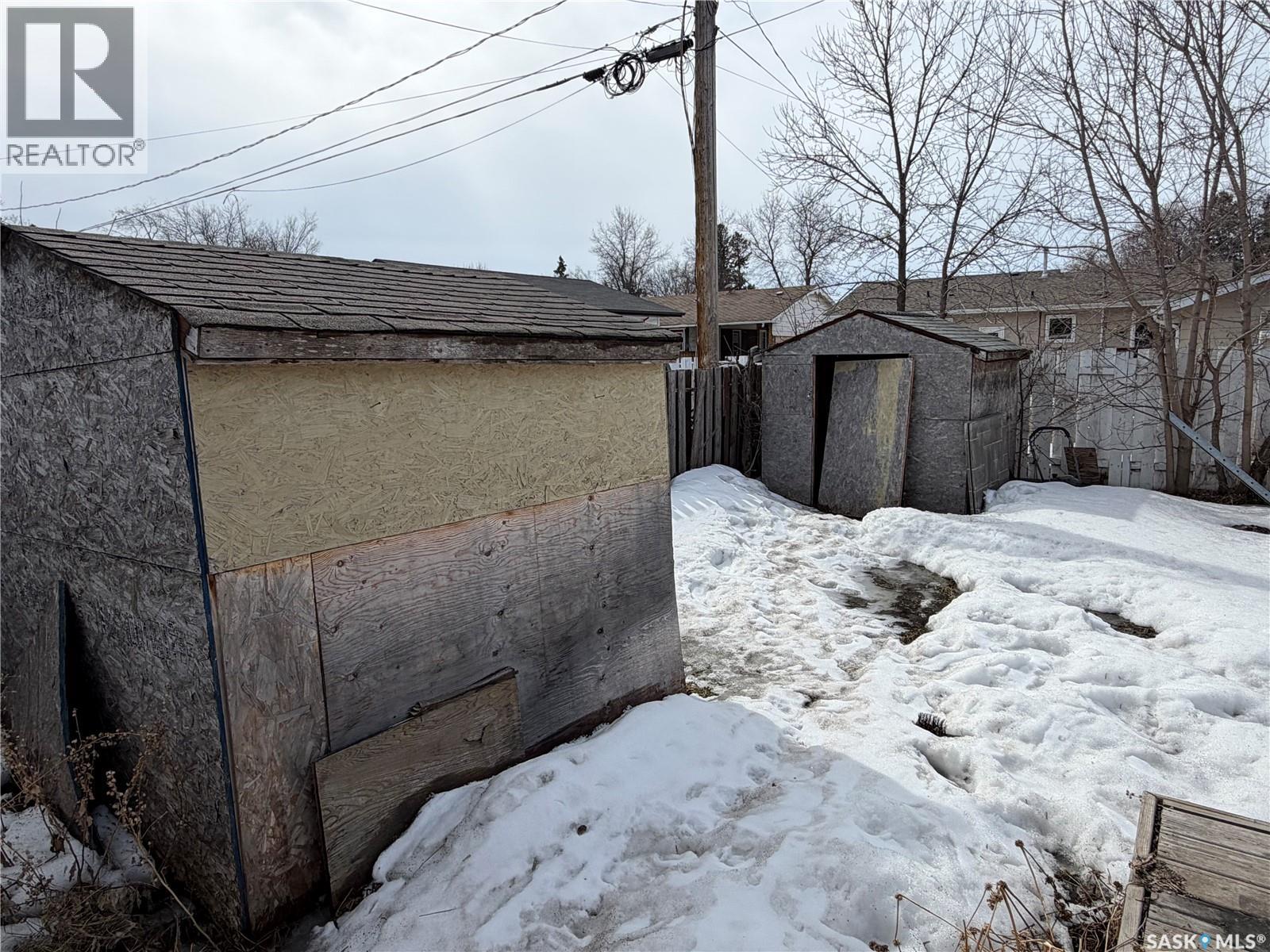 407 2nd Street E, Meadow Lake, Saskatchewan  S9X 1E8 - Photo 19 - SK033235