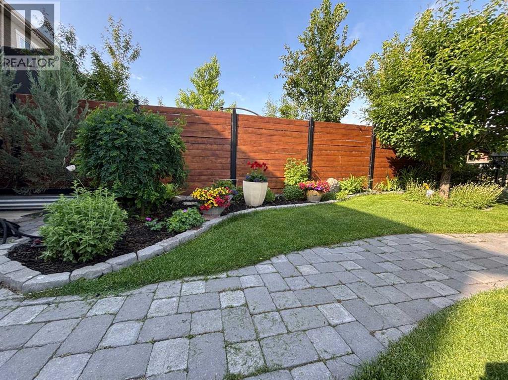 23 Cranbrook Green SE, Calgary, Alberta  T3M 2X1 - Photo 35 - A2285693