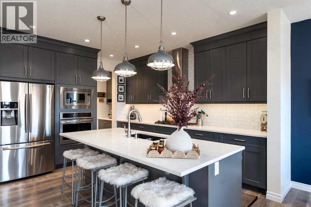 23 Cranbrook Green SE, Calgary, Alberta  T3M 2X1 - Photo 5 - A2285693