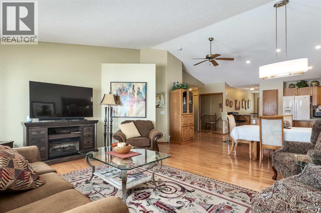 912 Riverside Drive NW, High River, Alberta  T1V 1S3 - Photo 9 - A2292358