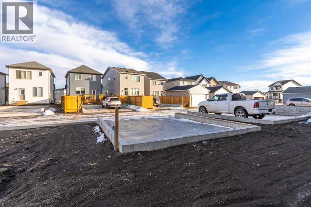 118 Montane Link SE, High River, Alberta  T1V 9K8 - Photo 22 - A2292744