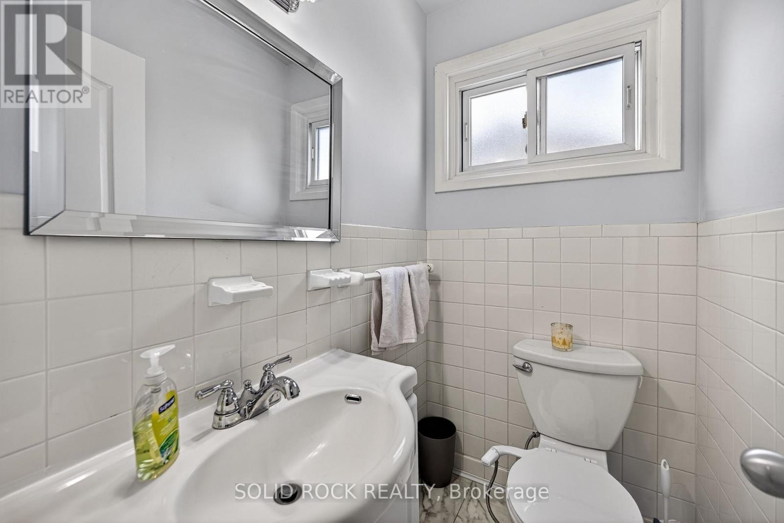 209 Reynolds Drive E, Brockville, Ontario  K6V 1X8 - Photo 12 - X12980814