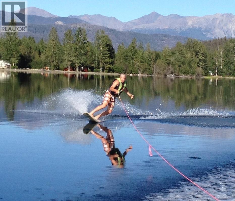 14088 Gun Lake West Road, Pemberton, British Columbia  V0N 2L0 - Photo 2 - R3113130