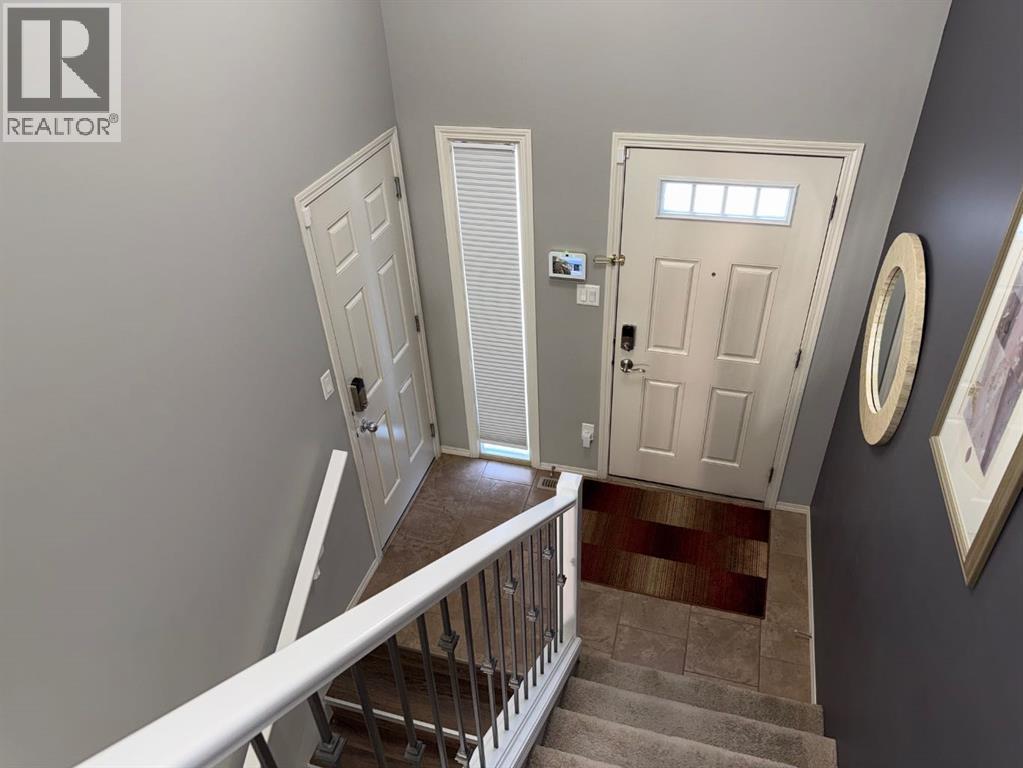 755 Silkstone Close W, Lethbridge, Alberta  T1J 4B9 - Photo 9 - A2303320