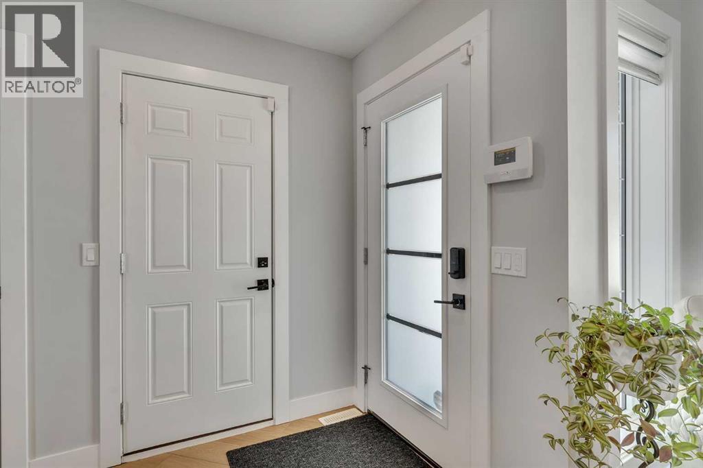 73 Coral Springs Park Ne, Calgary, Alberta  T3J 3Y3 - Photo 5 - A2302222