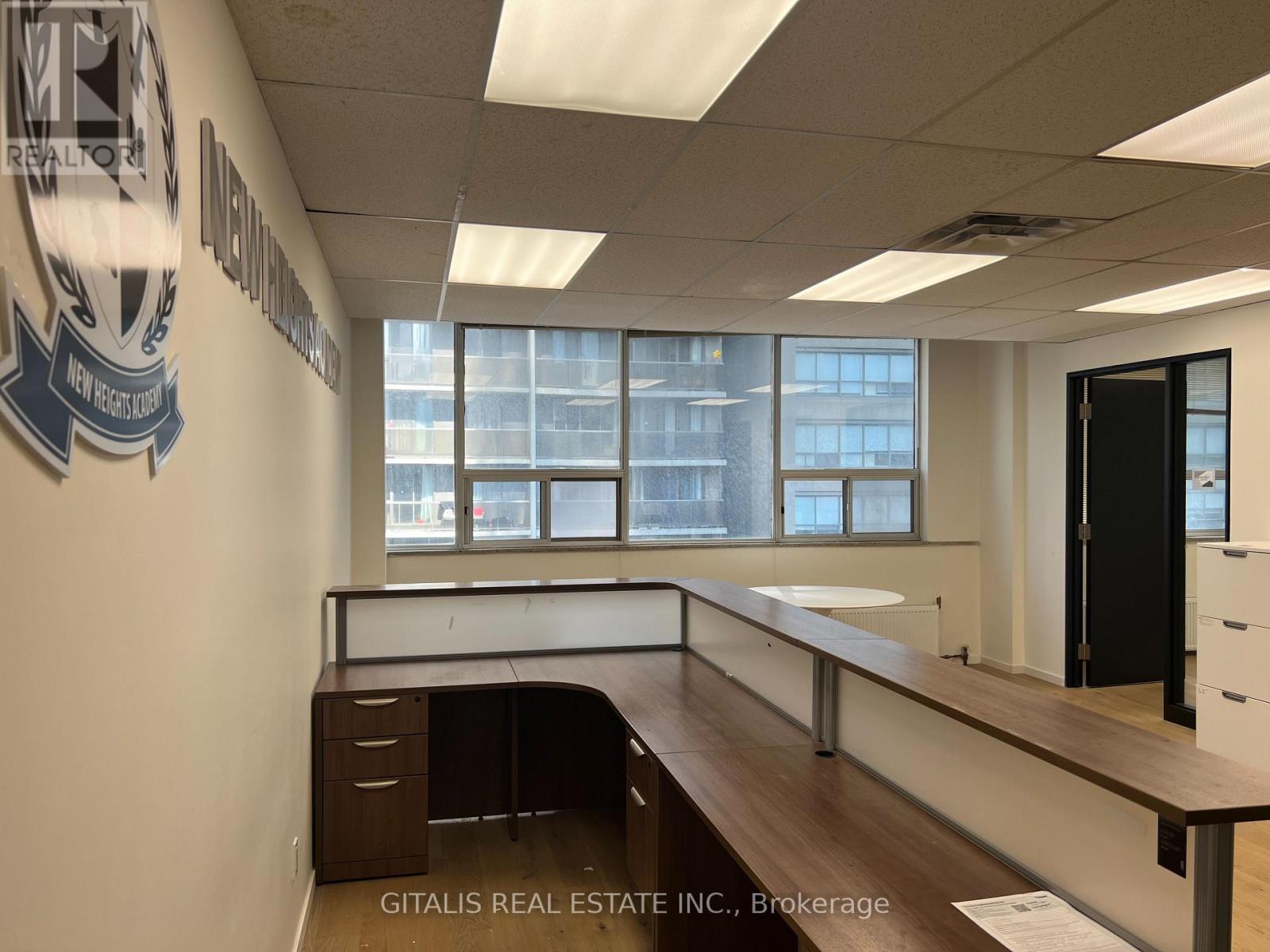 200 - 27 Carlton Street, Toronto, Ontario M5B 1L2 - Photo 3 - C13017680