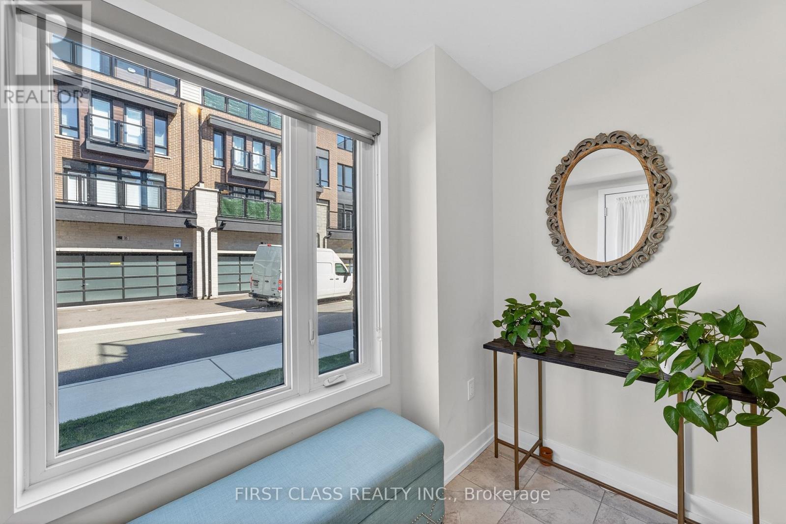 34 CREDIT LANE, Richmond Hill, Ontario