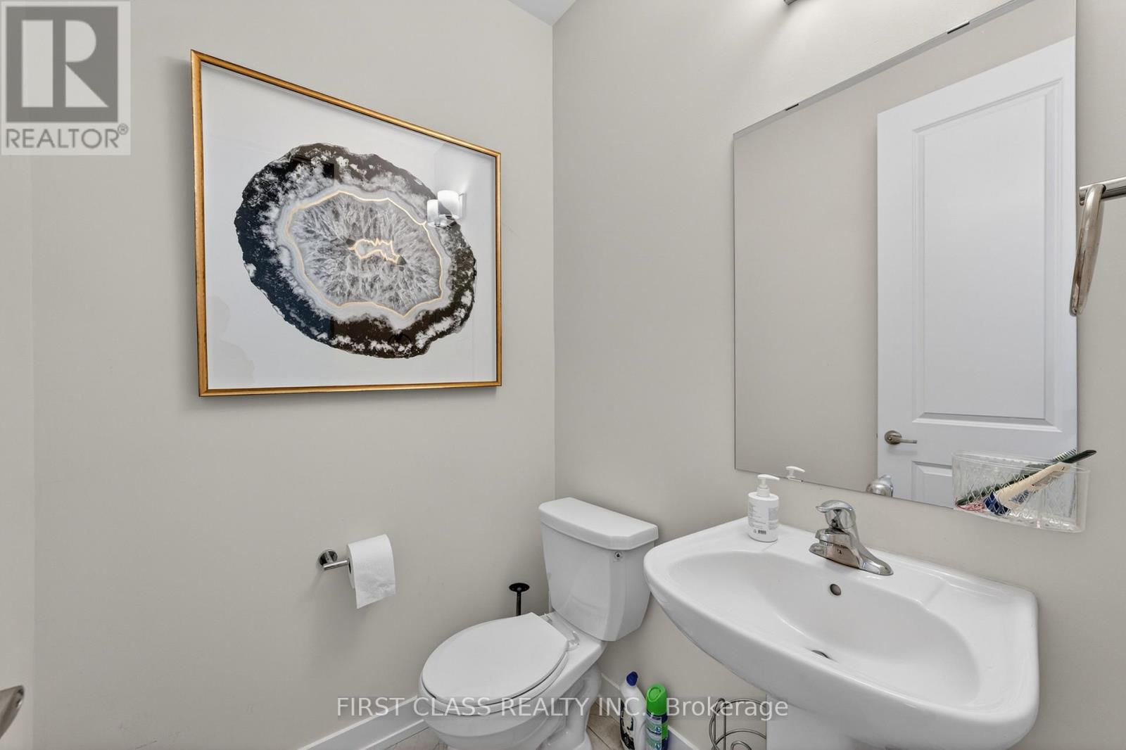 34 Credit Lane, Richmond Hill, Ontario  L4E 1G9 - Photo 17 - N13017692