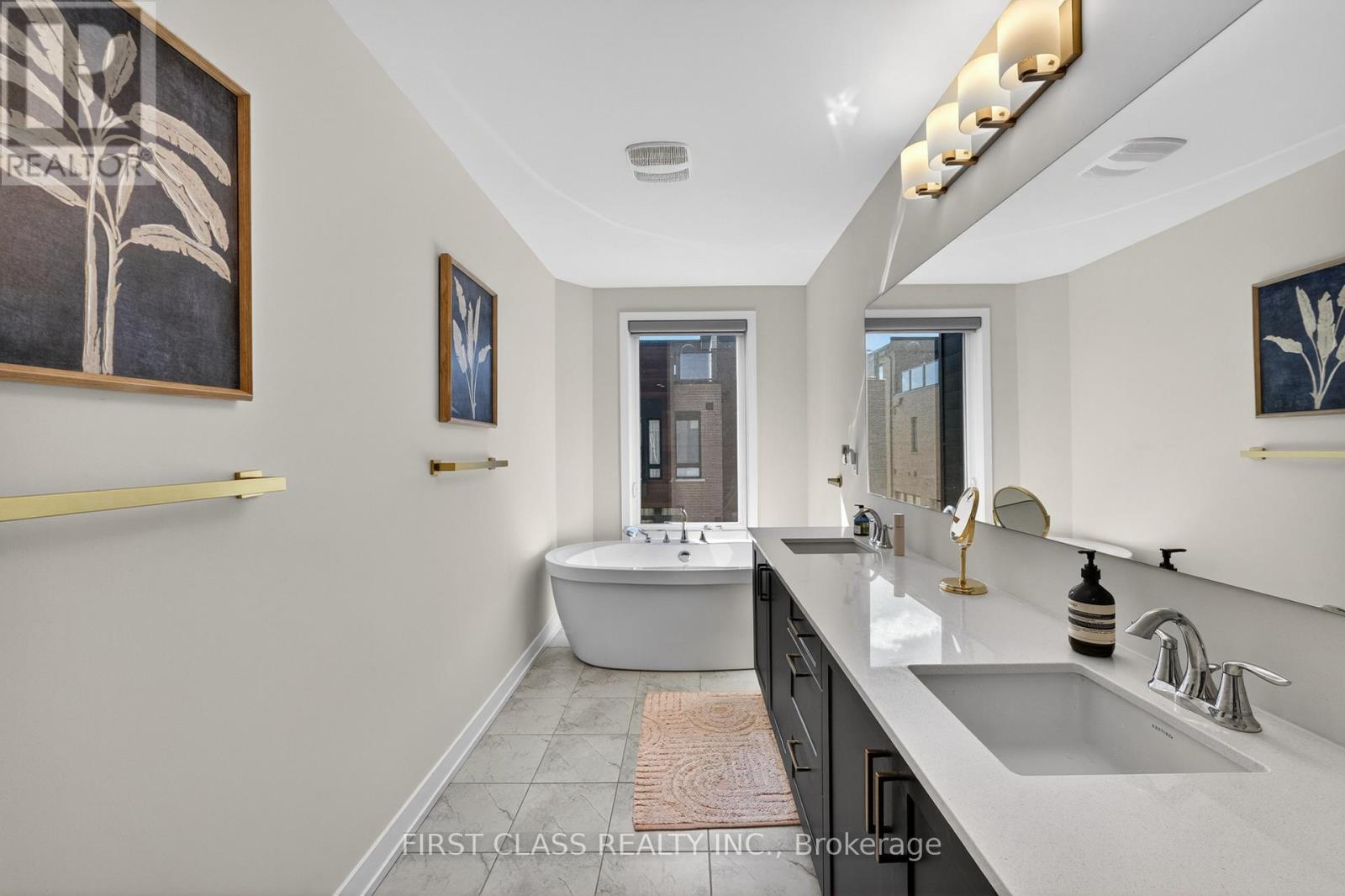 34 Credit Lane, Richmond Hill, Ontario  L4E 1G9 - Photo 21 - N13017692