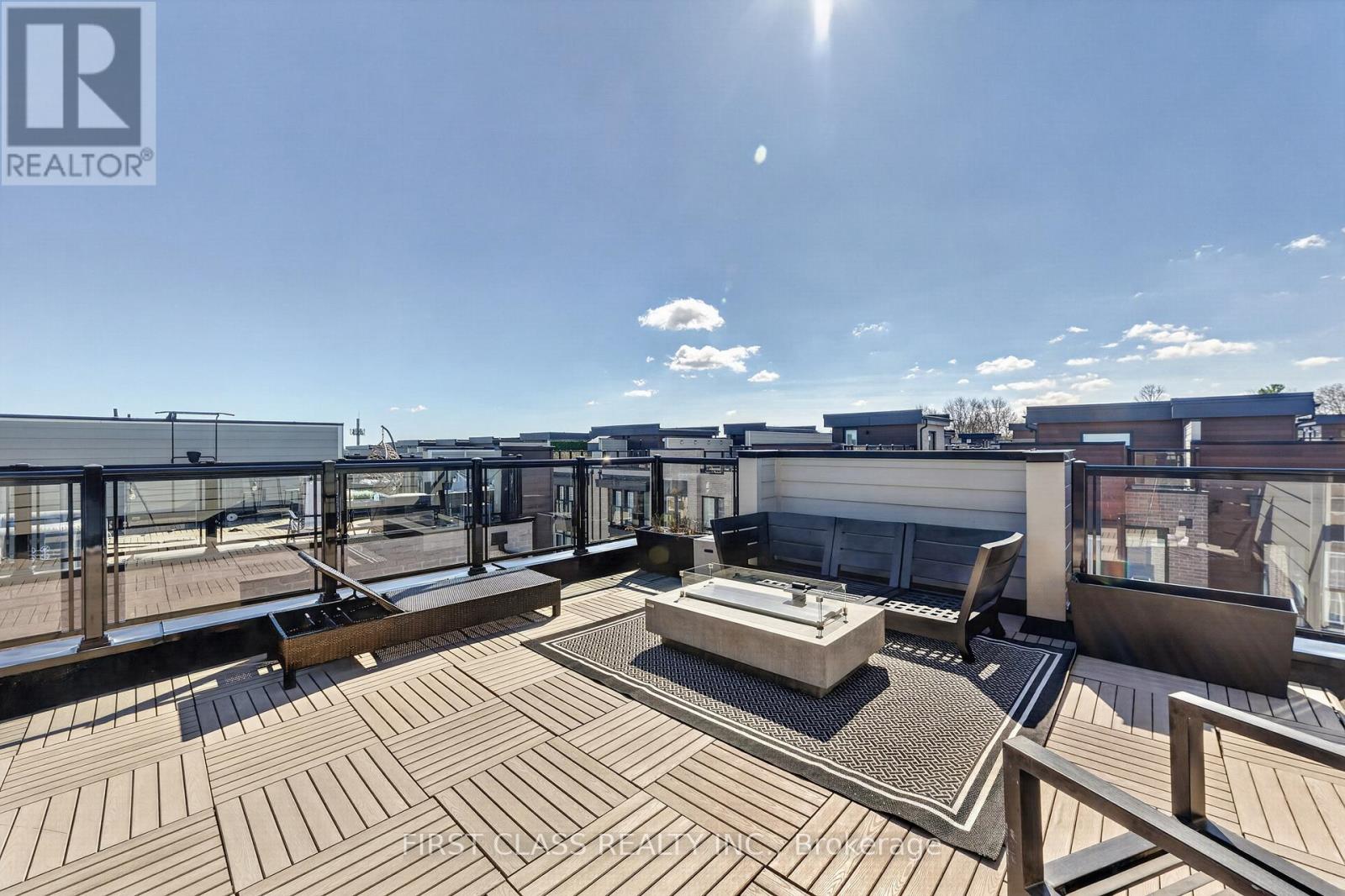 34 Credit Lane, Richmond Hill, Ontario  L4E 1G9 - Photo 32 - N13017692