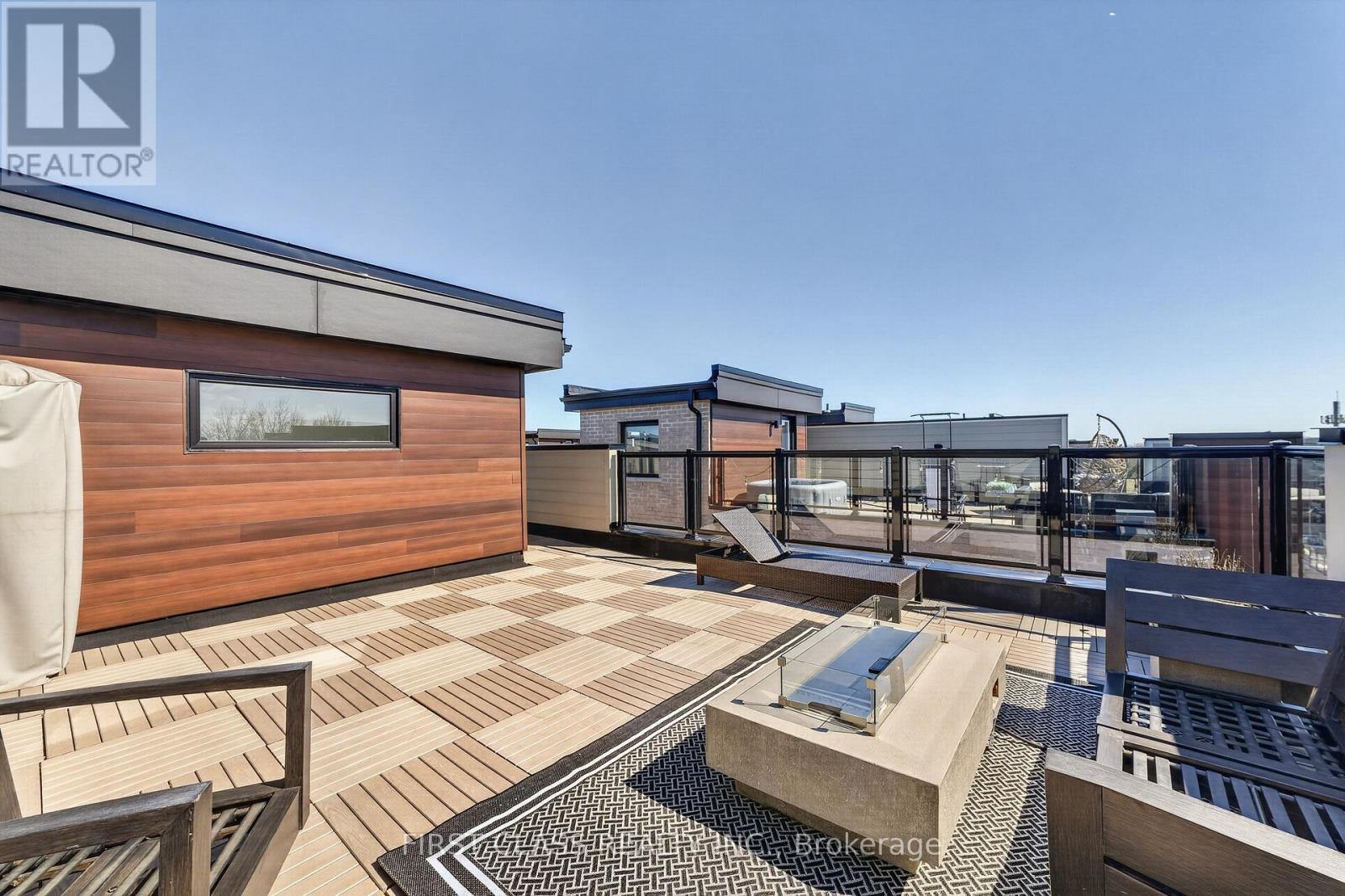 34 Credit Lane, Richmond Hill, Ontario  L4E 1G9 - Photo 33 - N13017692