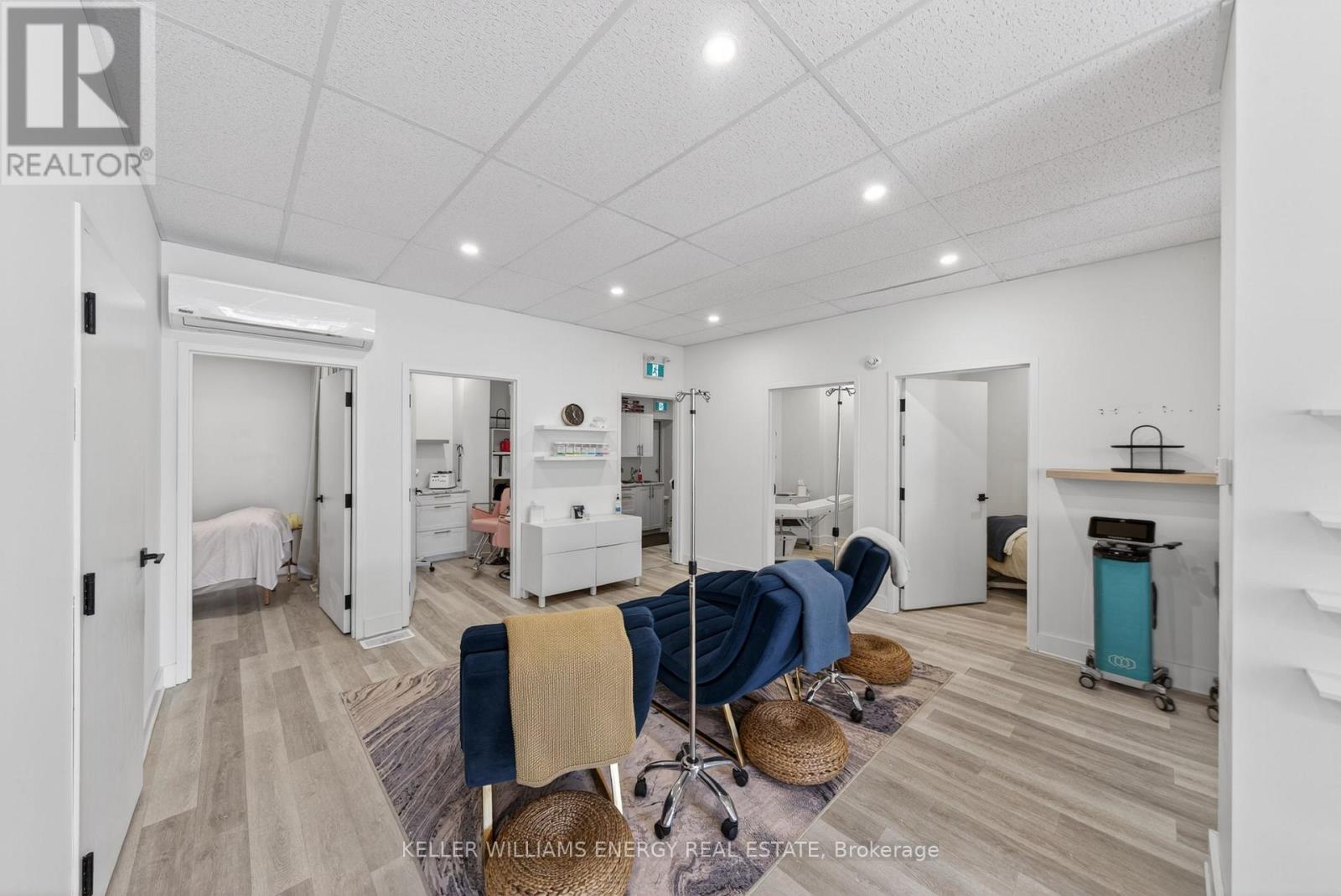 302 Picton Main Street, Prince Edward County, Ontario  K0K 2T0 - Photo 14 - X12984522
