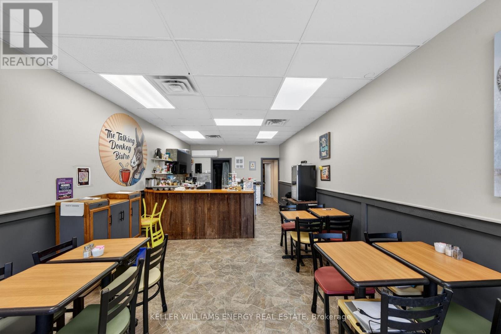 302 Picton Main Street, Prince Edward County, Ontario  K0K 2T0 - Photo 3 - X12984522