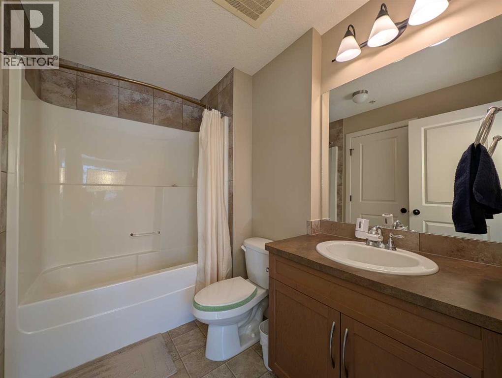 203, 35 Aspenmont Heights Sw, Calgary, Alberta  T3H 0E5 - Photo 16 - A2291530