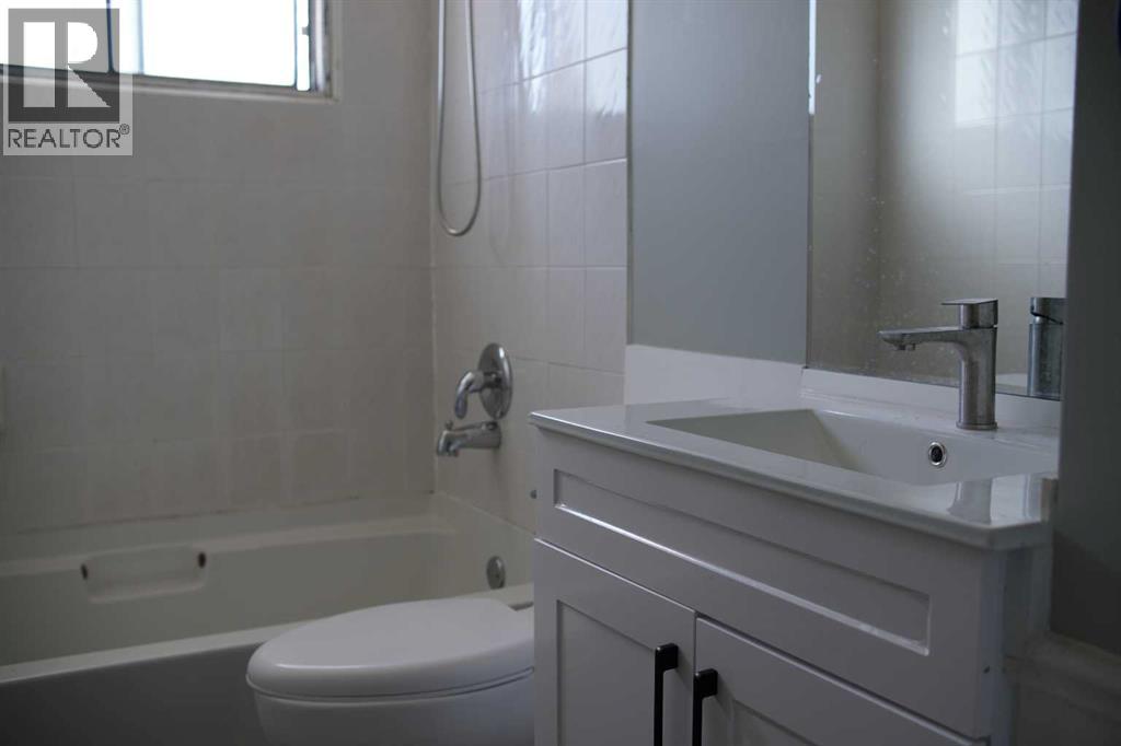 173 Gordon Drive SW, Calgary, Alberta  T3E 5B1 - Photo 11 - A2303127