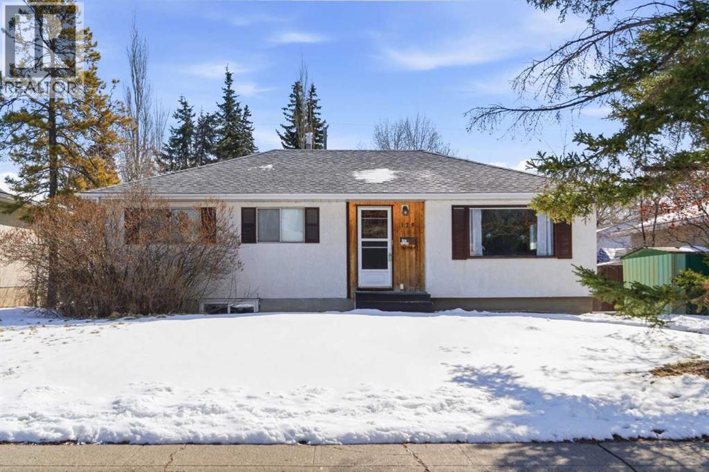 173 Gordon Drive SW, Calgary, Alberta  T3E 5B1 - Photo 1 - A2303127