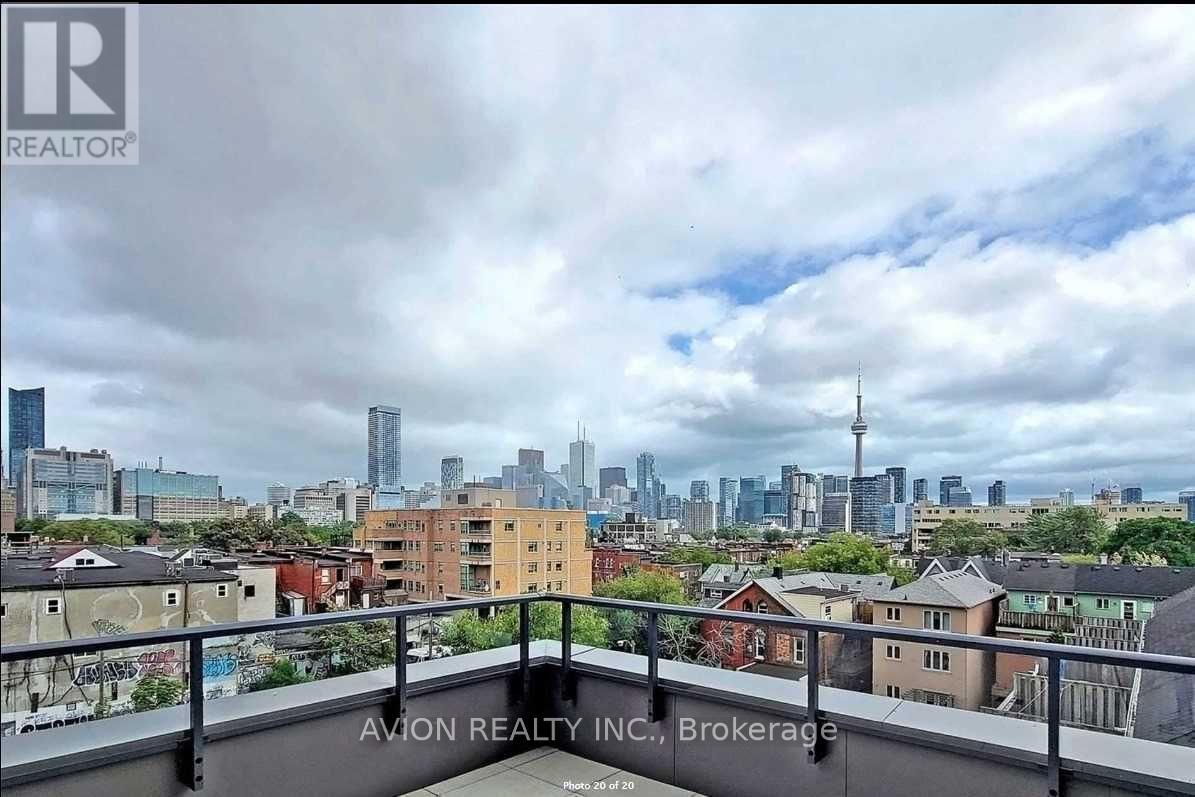 1015 - 297 College Street, Toronto, Ontario  M5T 1S2 - Photo 15 - C13007920