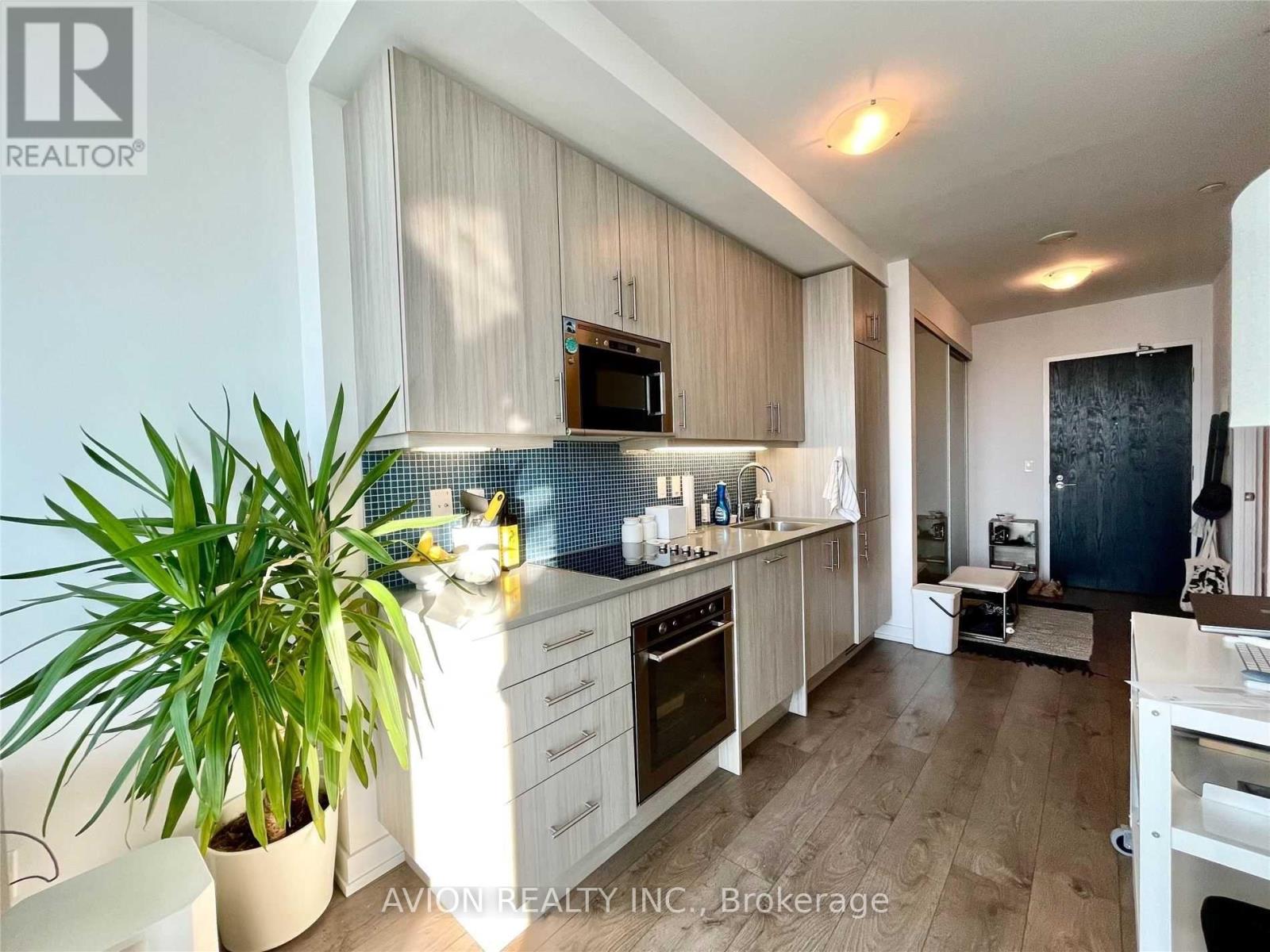 1015 - 297 College Street, Toronto, Ontario  M5T 1S2 - Photo 5 - C13007920