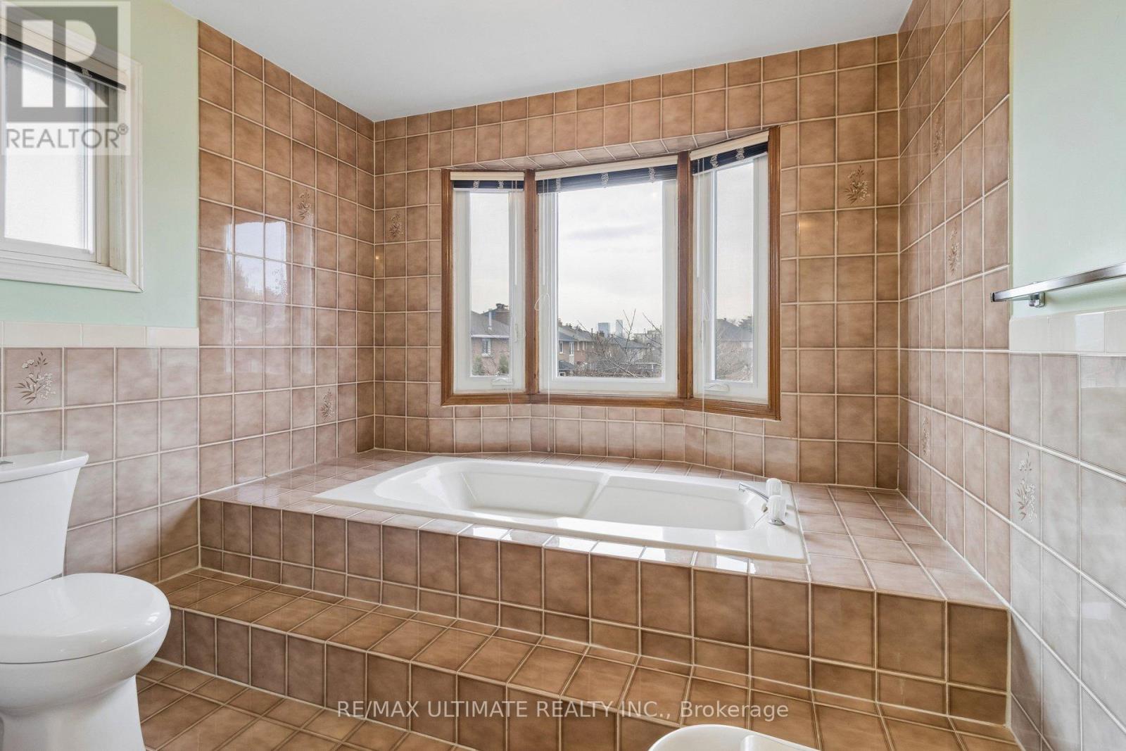 149 Castlehill Road, Vaughan, Ontario  L6A 1N7 - Photo 21 - N13017616