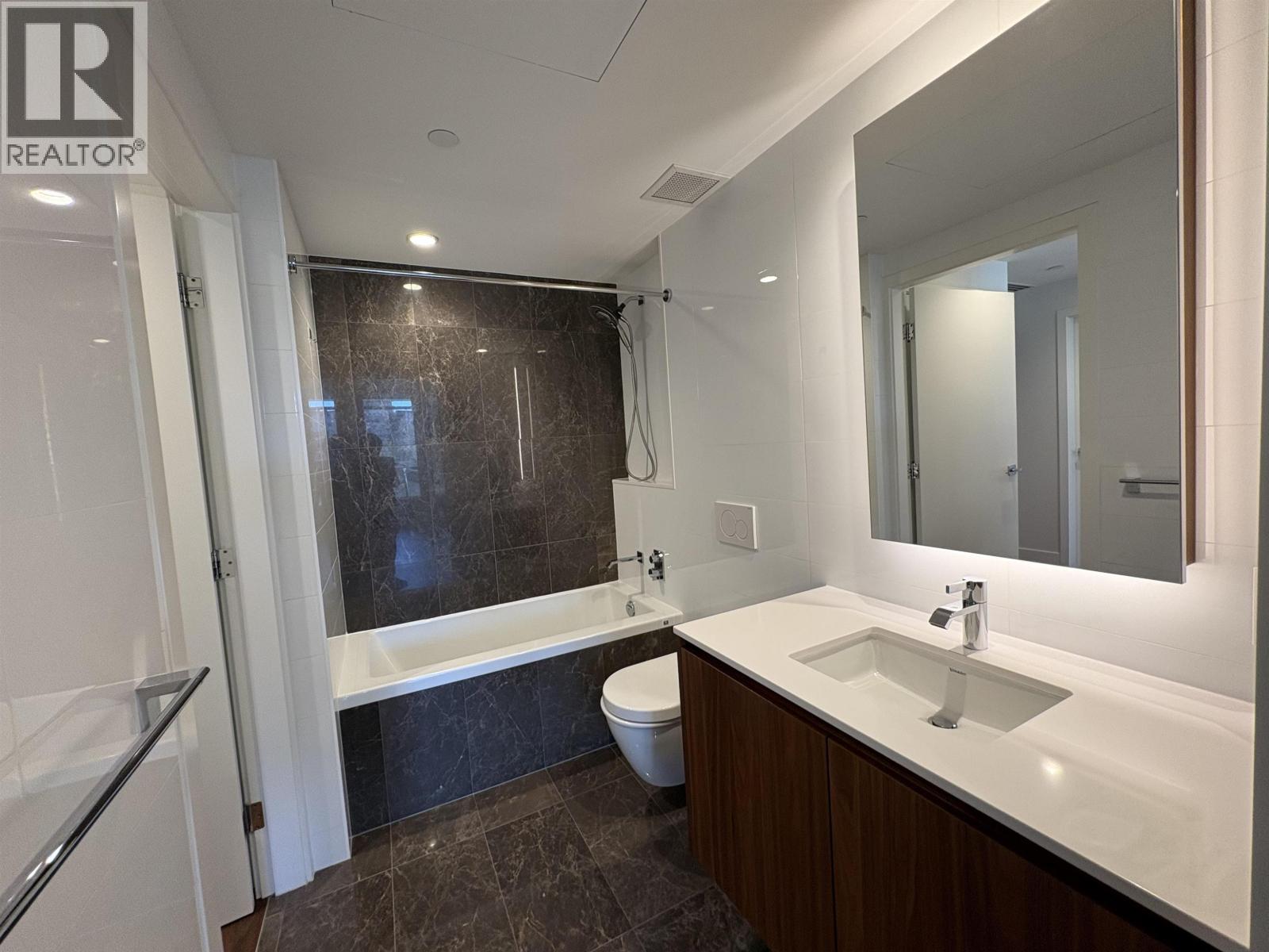 405 389 W 59th Avenue, Vancouver, British Columbia  V5X 0J4 - Photo 5 - R3087870