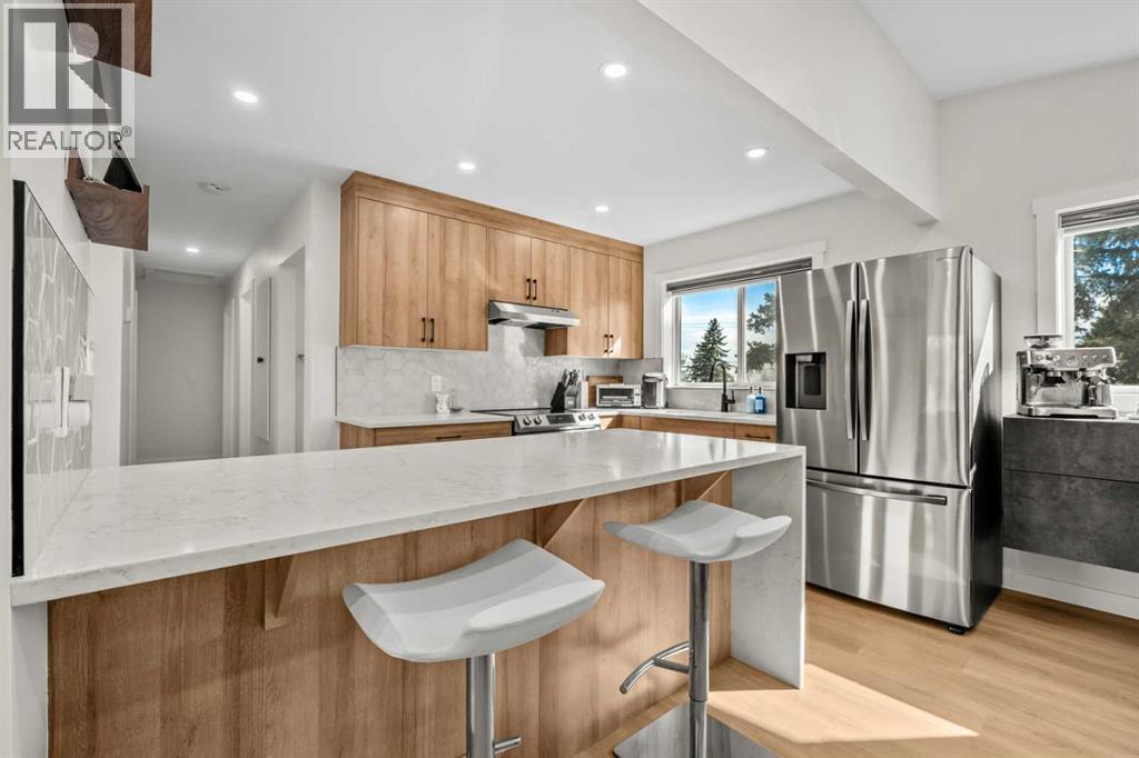 10224 8 Street Sw, Calgary, Alberta  T2W 0H1 - Photo 8 - A2301082