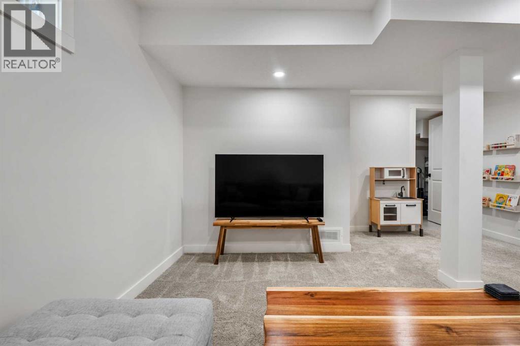 10224 8 Street Sw, Calgary, Alberta  T2W 0H1 - Photo 25 - A2301082