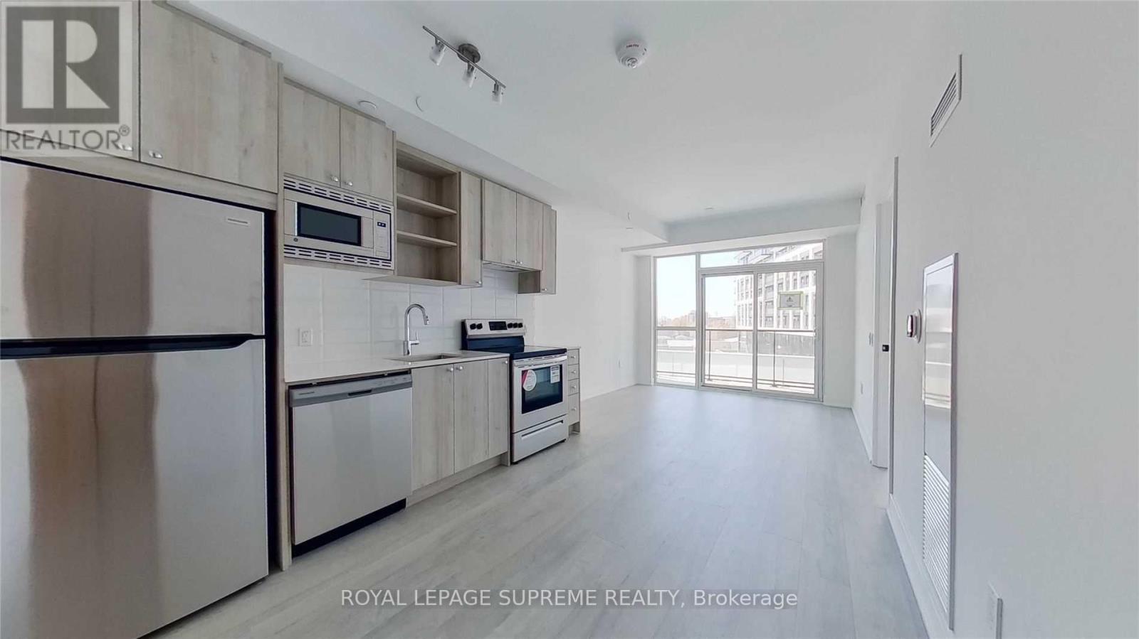 417 - 60 George Butchart Drive, Toronto, Ontario  M3K 0E1 - Photo 5 - W12986618