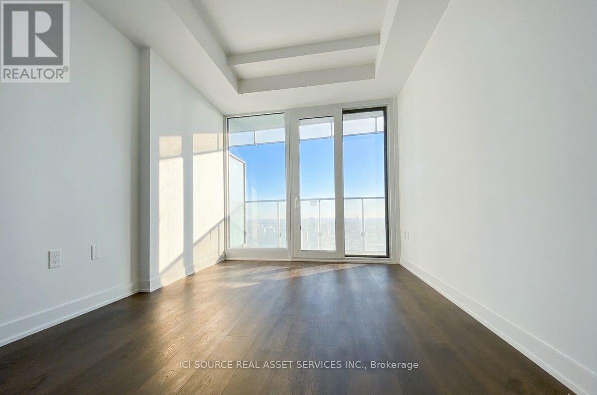 5501 - 3900 Confederation Parkway, Mississauga, Ontario  L5B 0M3 - Photo 10 - W12994400