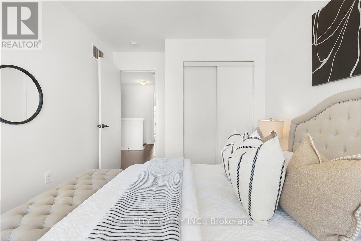 26 Crafter Crescent, Hamilton, Ontario  L8J 2V5 - Photo 25 - X12980194