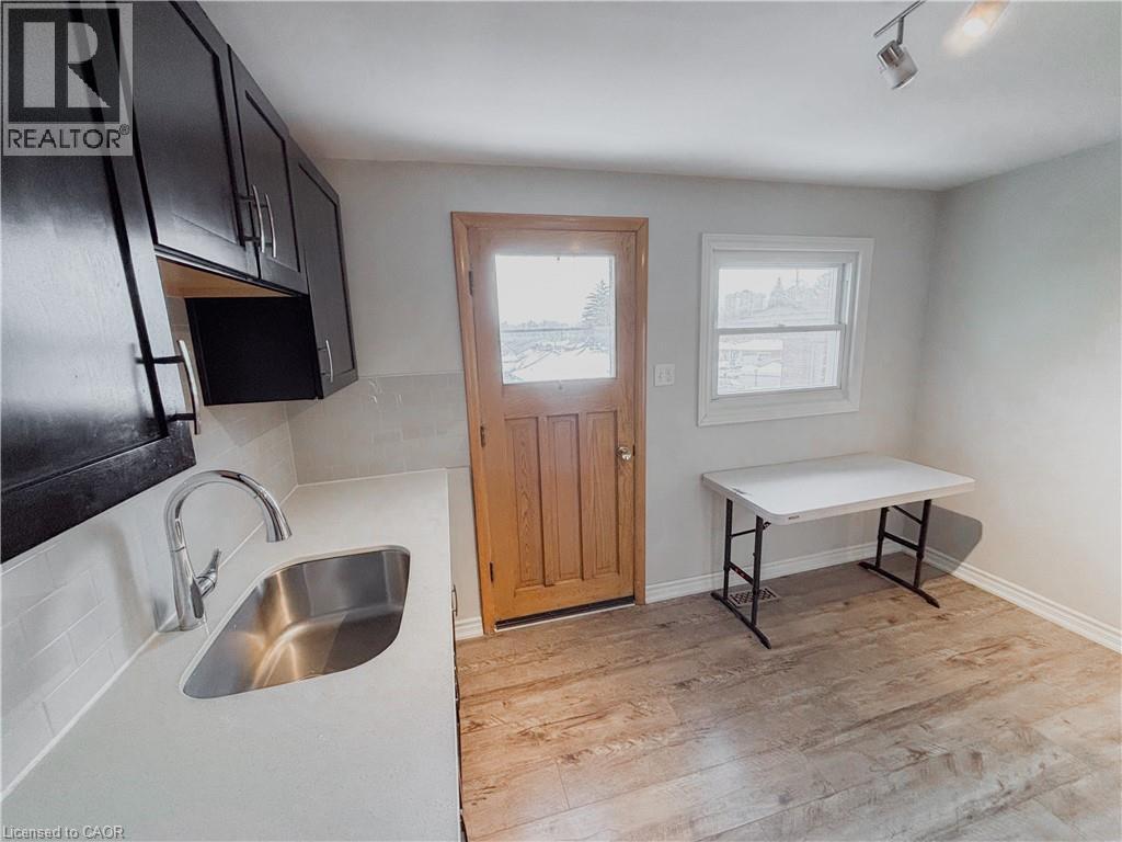 122 Weber Street S, Waterloo, Ontario  N2J 2A7 - Photo 26 - 40819830