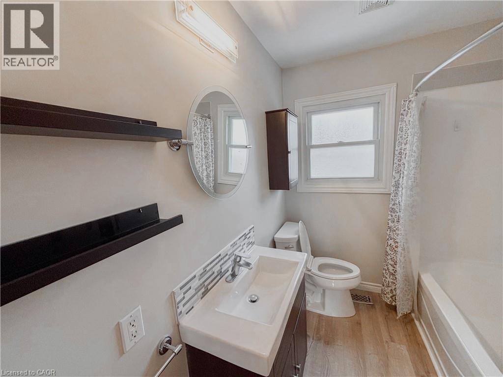 122 Weber Street S, Waterloo, Ontario  N2J 2A7 - Photo 6 - 40819830