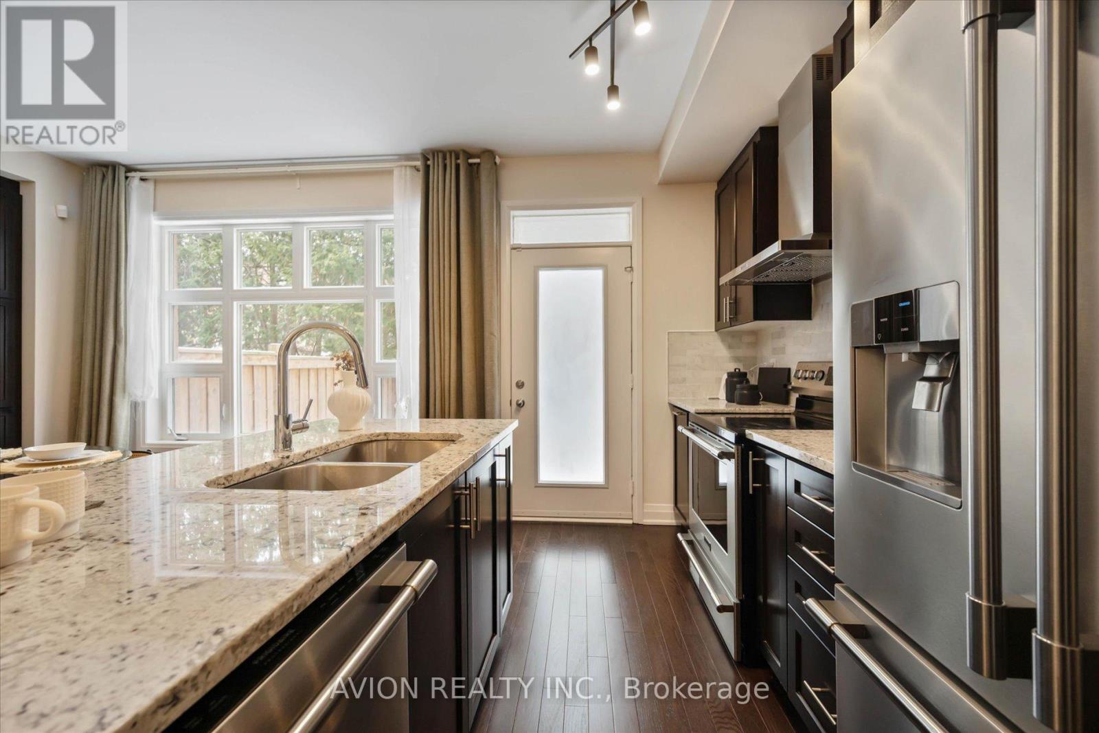 42 Causland Lane, Richmond Hill, Ontario  L4S 0G5 - Photo 9 - N13017714