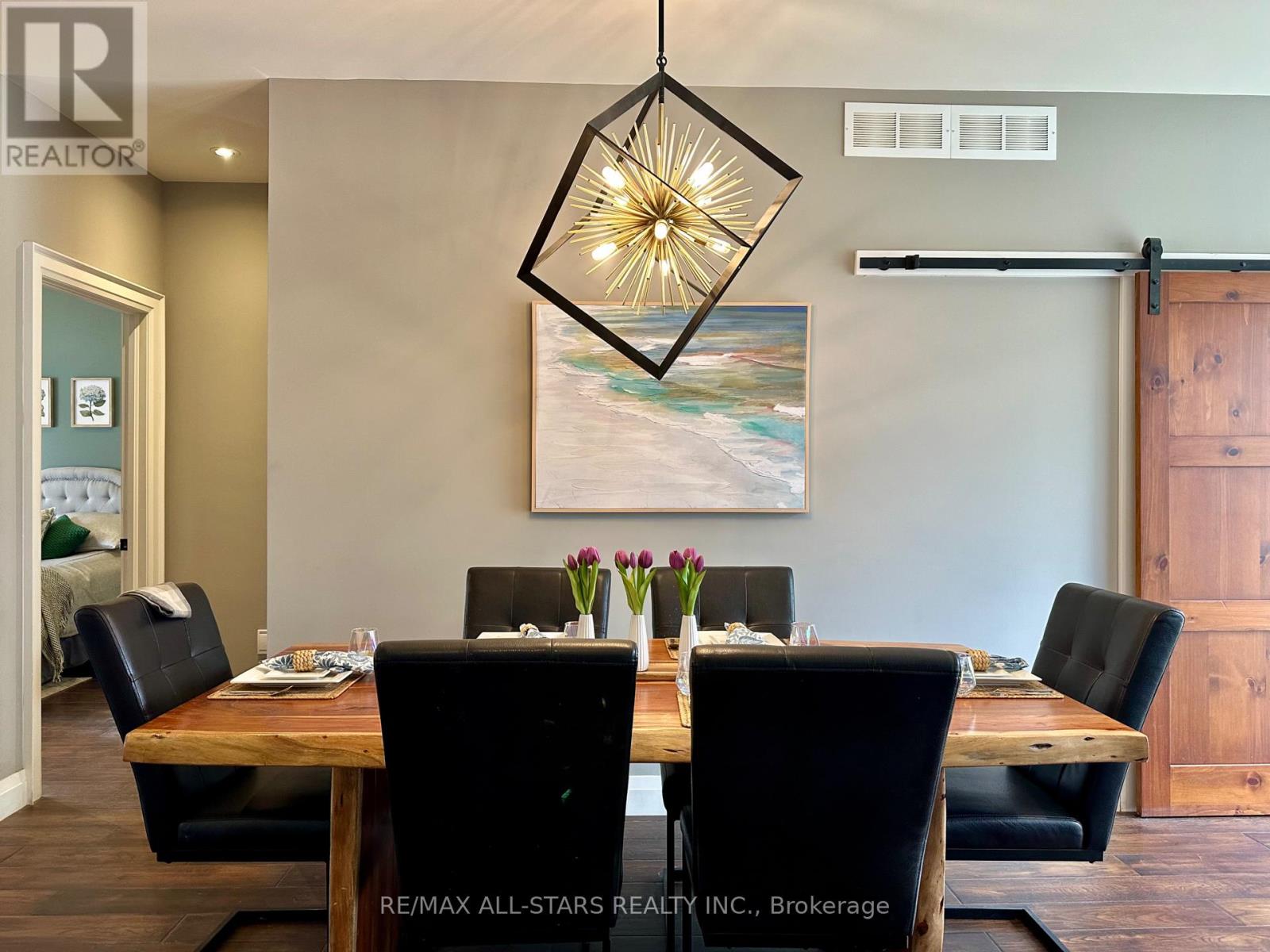 316 1/2 Riverside Drive, Kawartha Lakes, Ontario  K0M 1A0 - Photo 8 - X12881410