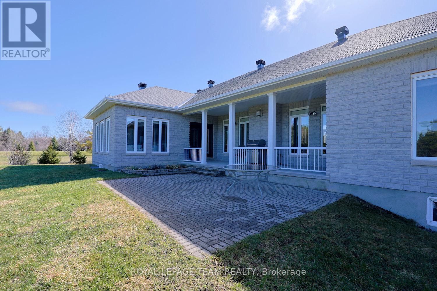 1611 Landel Drive, Ottawa, Ontario  K2W 1C2 - Photo 41 - X12803454