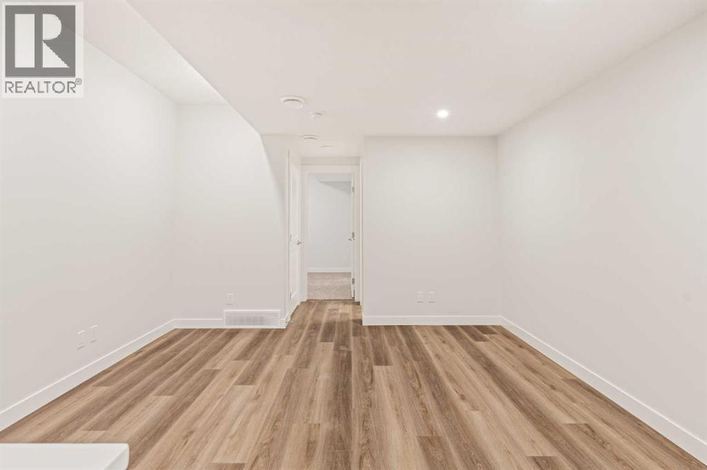 62 Setonvista Grove SE, Calgary, Alberta  T3M 4H8 - Photo 30 - A2271060