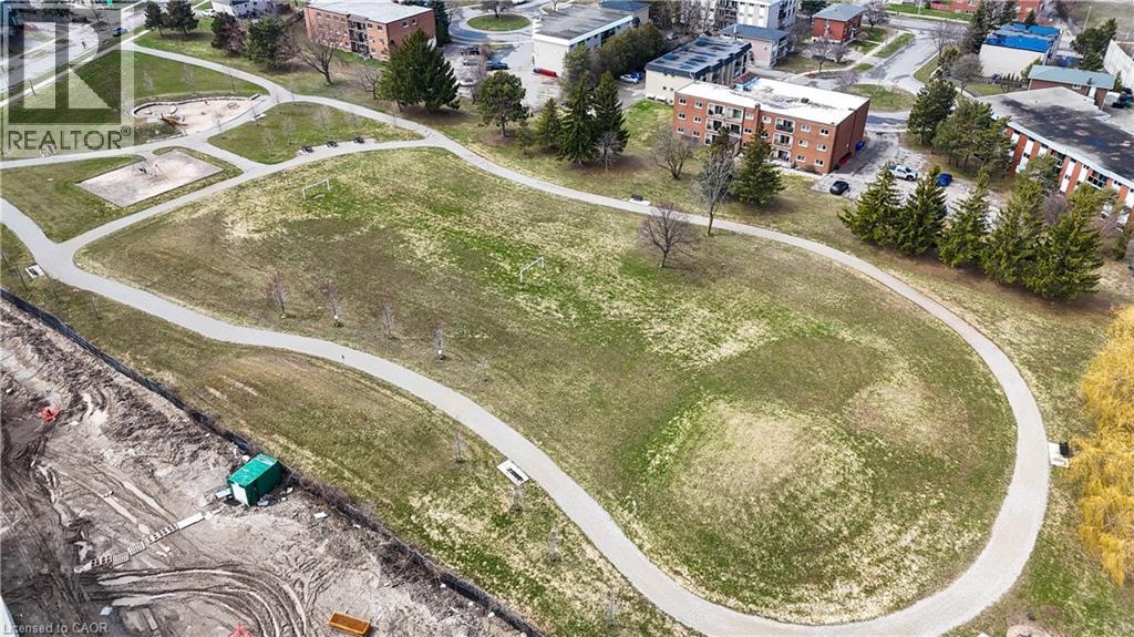 25 Palace Street Unit# R30, Kitchener, Ontario  N2E 3M6 - Photo 32 - 40818773