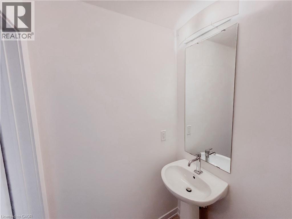 25 Palace Street Unit# R30, Kitchener, Ontario  N2E 3M6 - Photo 9 - 40818773