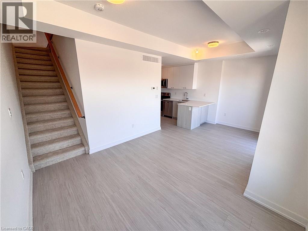 25 Palace Street Unit# R30, Kitchener, Ontario  N2E 3M6 - Photo 36 - 40818773