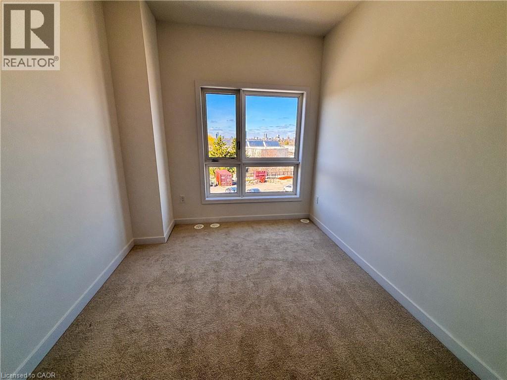 25 Palace Street Unit# R30, Kitchener, Ontario  N2E 3M6 - Photo 41 - 40818773
