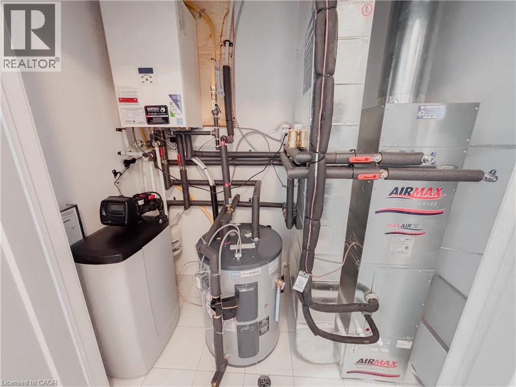 25 Palace Street Unit# R30, Kitchener, Ontario  N2E 3M6 - Photo 21 - 40818773