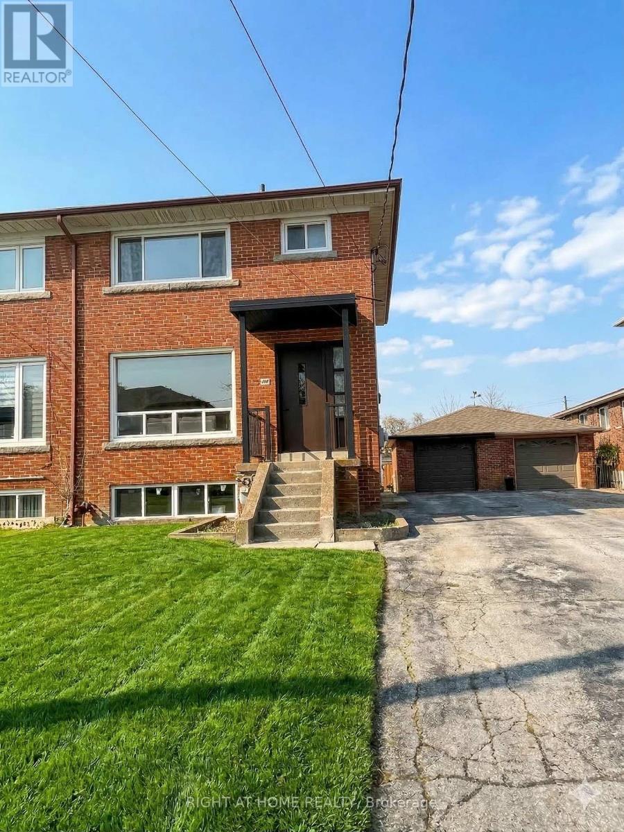 1B - 15 ARROWSMITH AVENUE, Toronto, Ontario