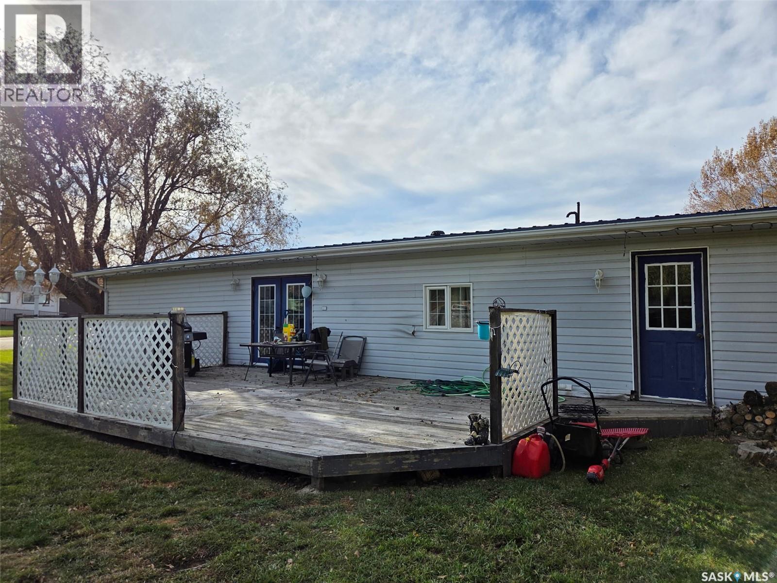 720 Maple Drive, Esterhazy, Saskatchewan  S0A 0X0 - Photo 10 - SK033359