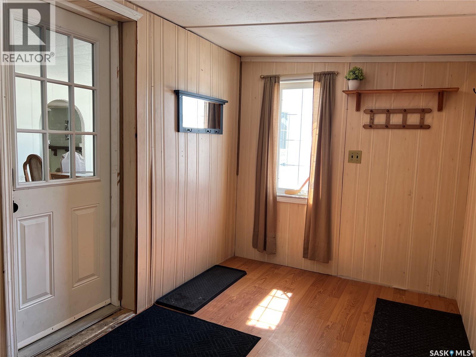 720 Maple Drive, Esterhazy, Saskatchewan  S0A 0X0 - Photo 19 - SK033359