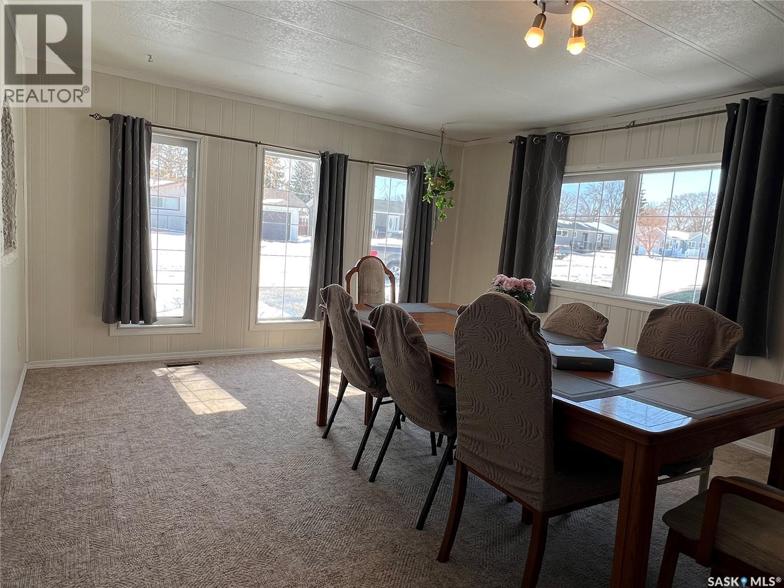 720 Maple Drive, Esterhazy, Saskatchewan  S0A 0X0 - Photo 21 - SK033359